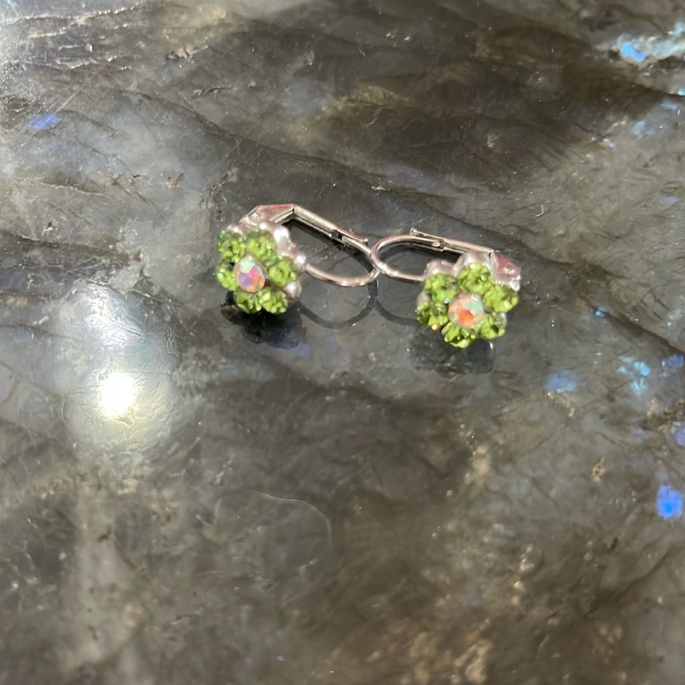 Daisy earrings